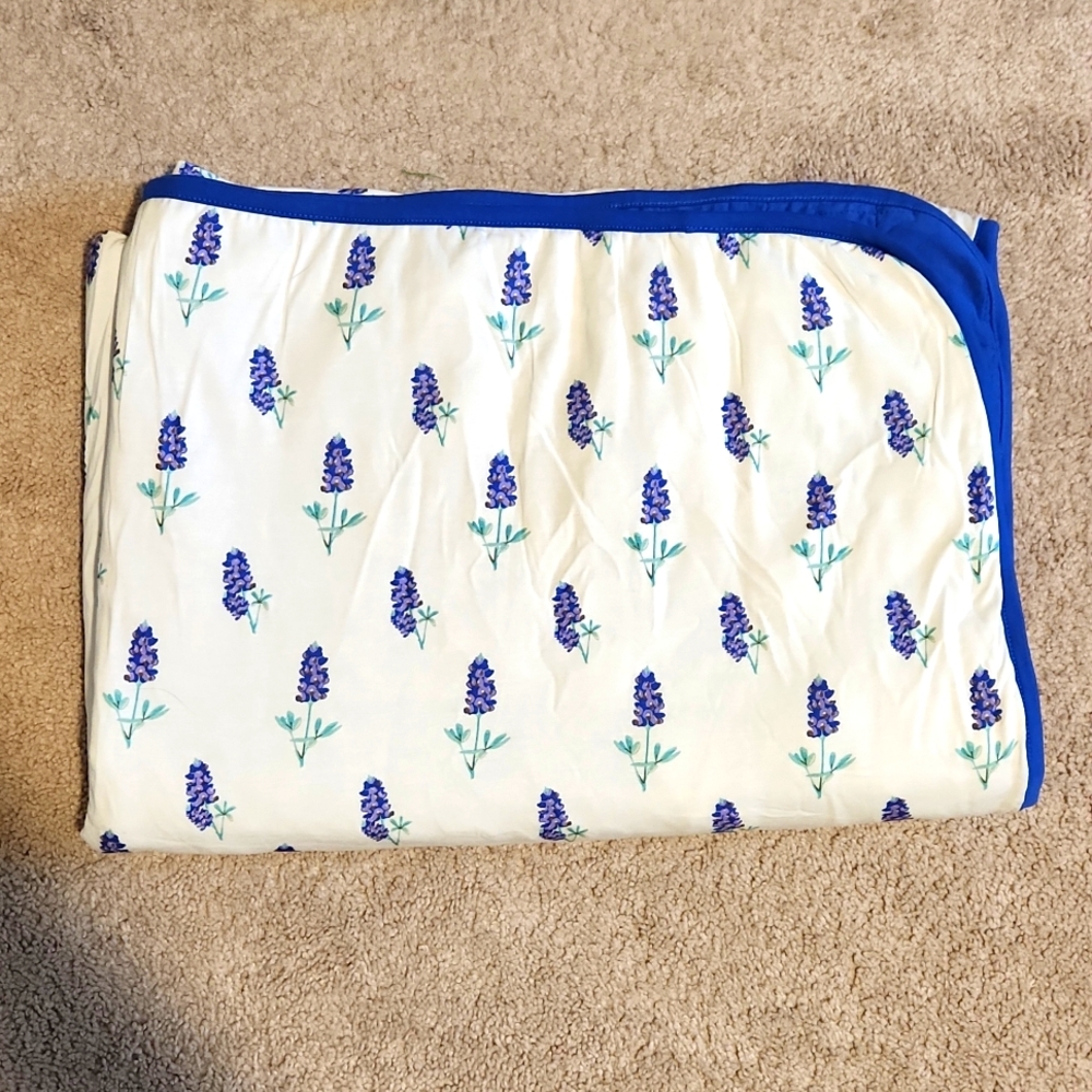 Kyte Baby Blue Bonnet Toddler Blanket NWOT